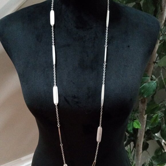 LC Lauren Conrad Womens Fashion Chunky Gold Tone Bars Long Necklace with Lobster - Picture 2 of 12